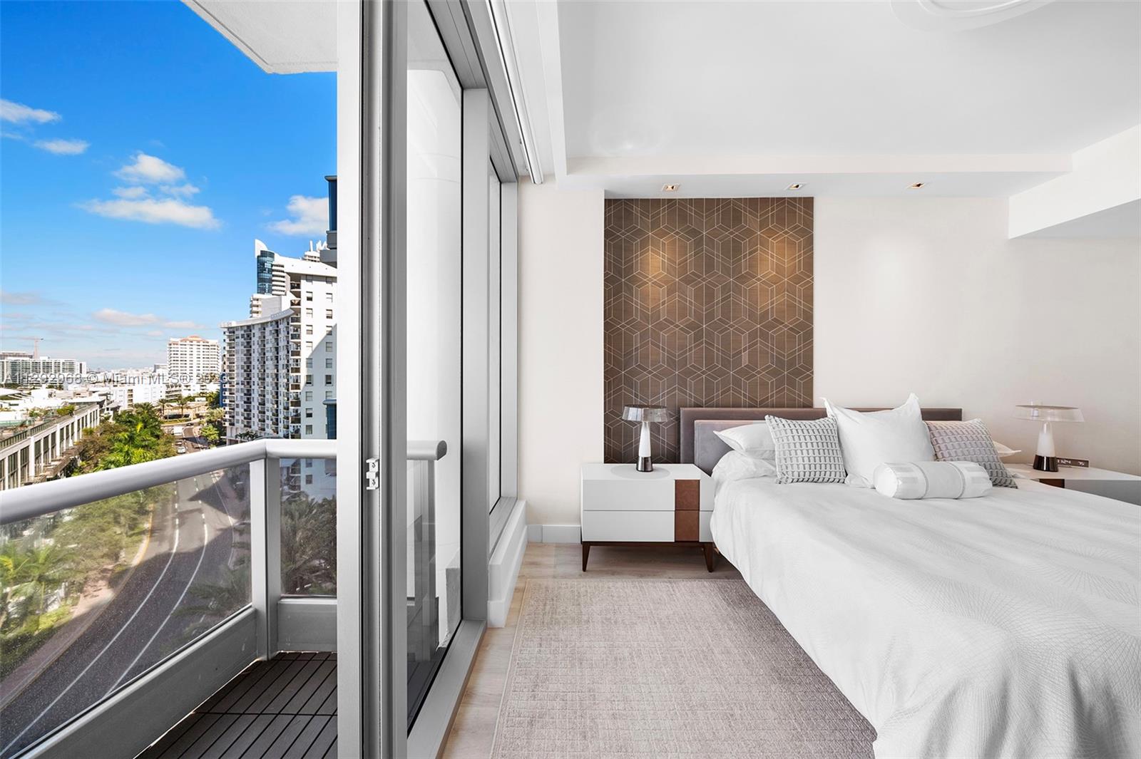 THE RESIDENCES AT THE BAT - Residential