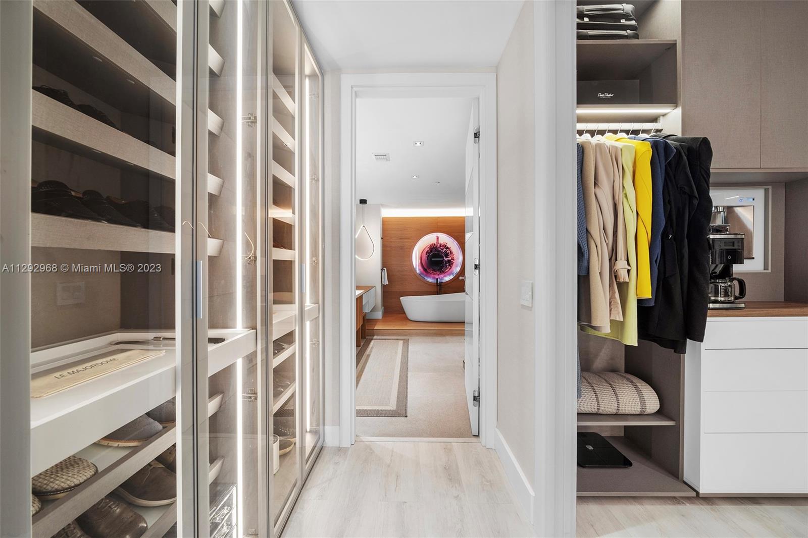 THE RESIDENCES AT THE BAT - Residential