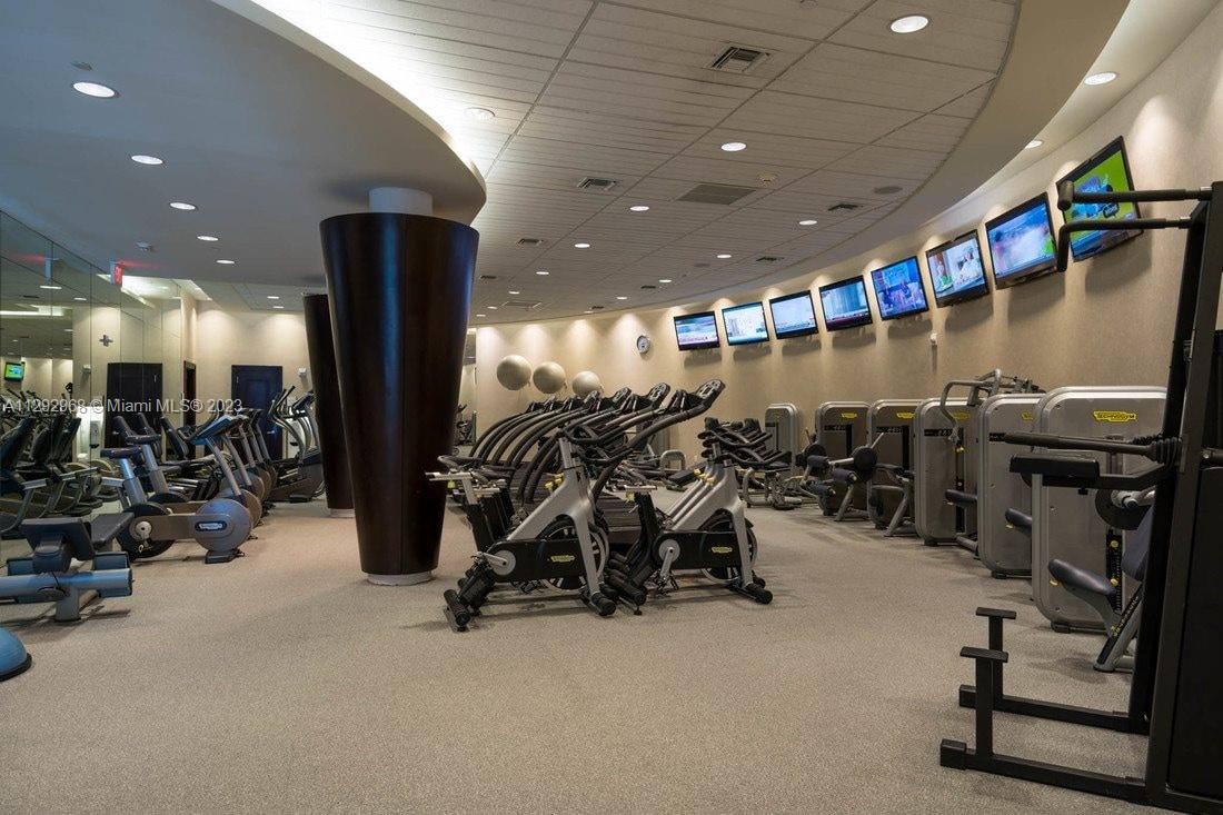 THE RESIDENCES AT THE BAT - Residential