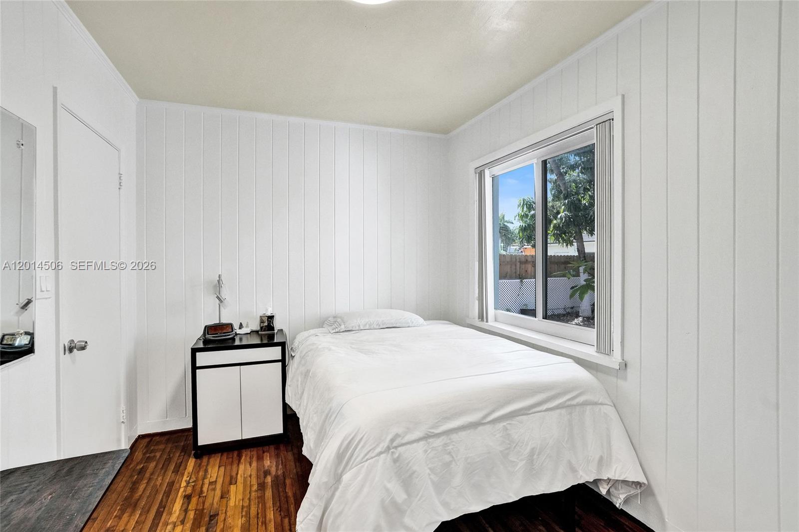 GRAPELAND - Residential Lease
