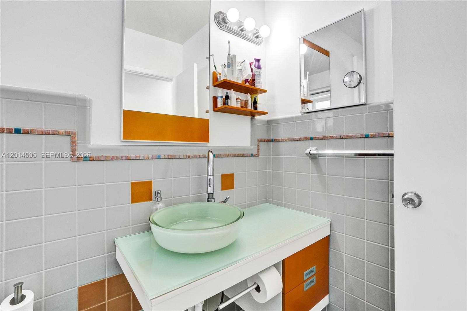 GRAPELAND - Residential Lease
