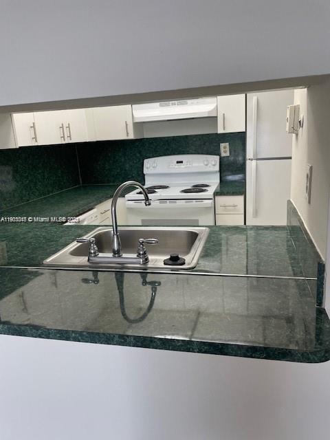 GOLFVIEW CL FONTAINBL PK - Residential Lease