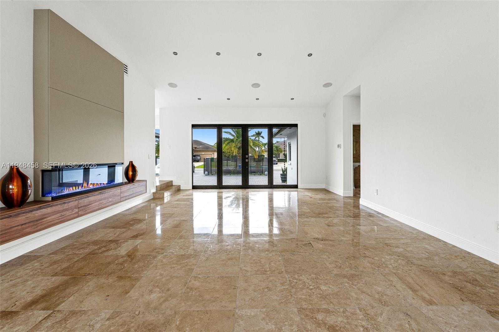 SPLIT RAIL SEC 1 - Residential