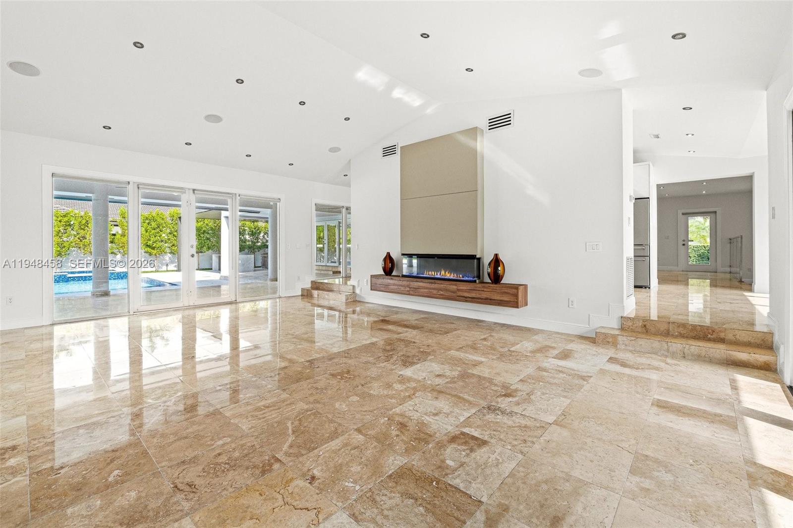 SPLIT RAIL SEC 1 - Residential