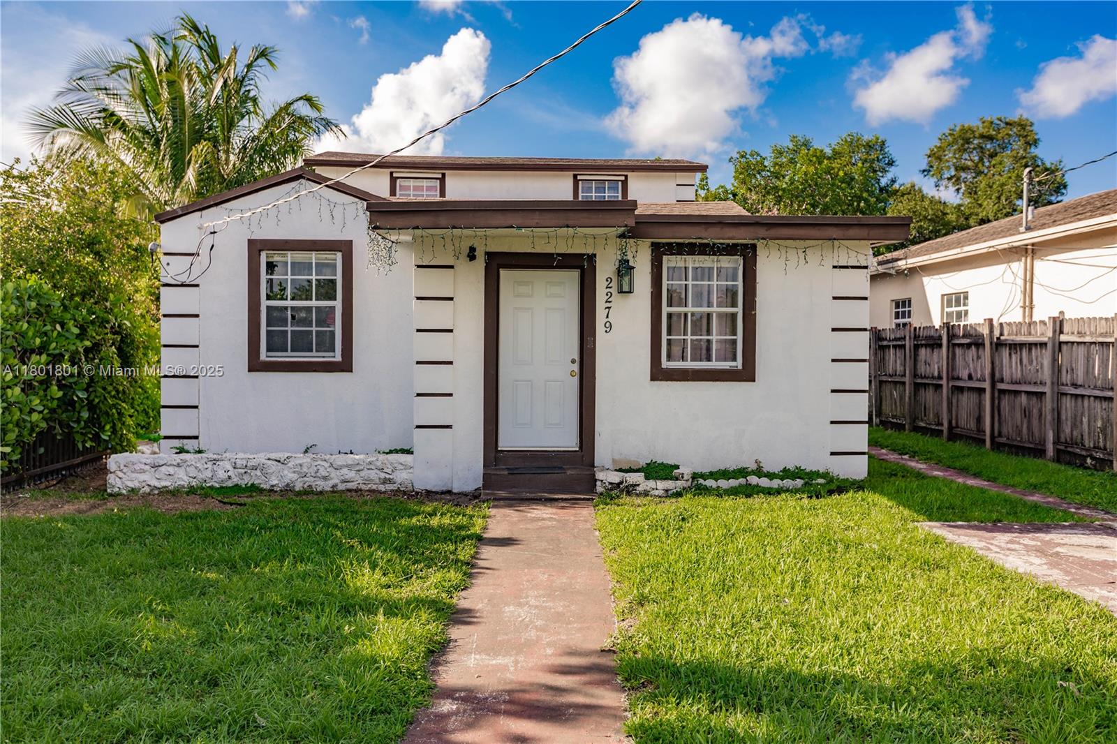 Welcome to this beautifully maintained 4-bedroom, 2-bathroom single-family home located in a quiet, residential neighborhood of Miami. This property is currently tenant-occupied, and the tenants would love the opportunity to stay—making this a fantastic turnkey investment opportunity for buyers seeking immediate rental income.
Enjoy Florida living year-round with a large backyard perfect for barbecues, gardening, or relaxing under the sun. Additional features include tile flooring throughout, central A/C, and a private driveway.
Conveniently located near major highways, schools, shopping, and dining, this home is just minutes from everything Miami has to offer.
Don’t miss this opportunity to own a solid, move-in ready home in a growing neighborhood!