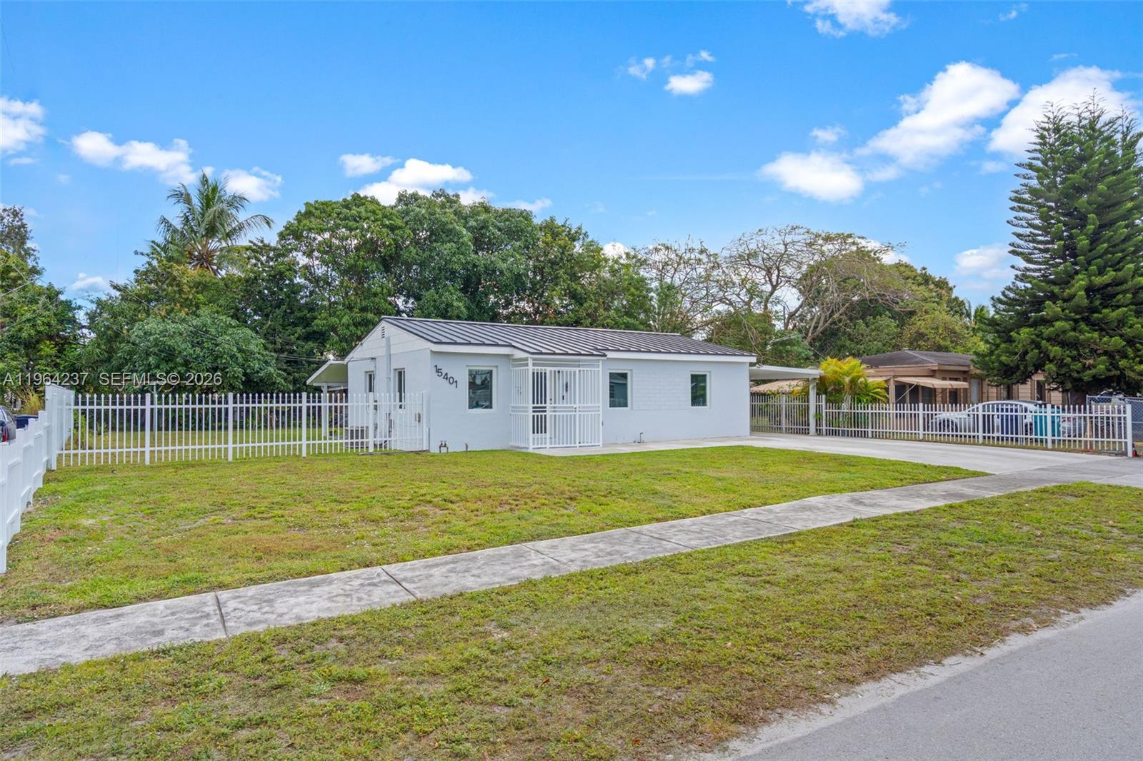 GUAVA GROVE ESTATES 1ST A - Residential