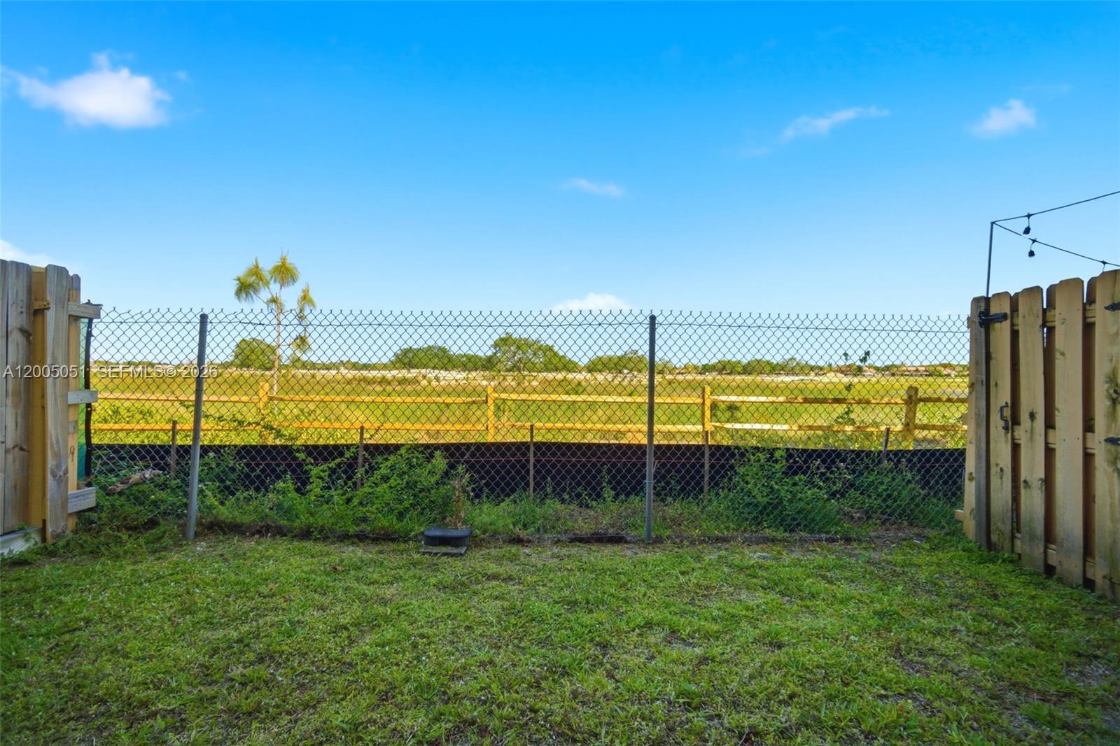 FAIRWAYS OF SUNRISE - Residential