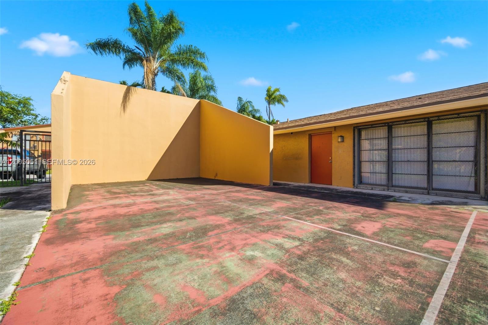 FAIRWAYS OF SUNRISE - Residential