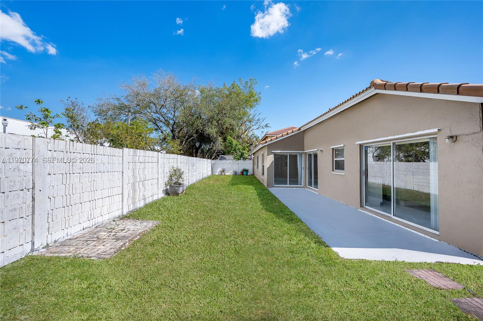 TANGLEWOOD TOWNHOMES - Residential