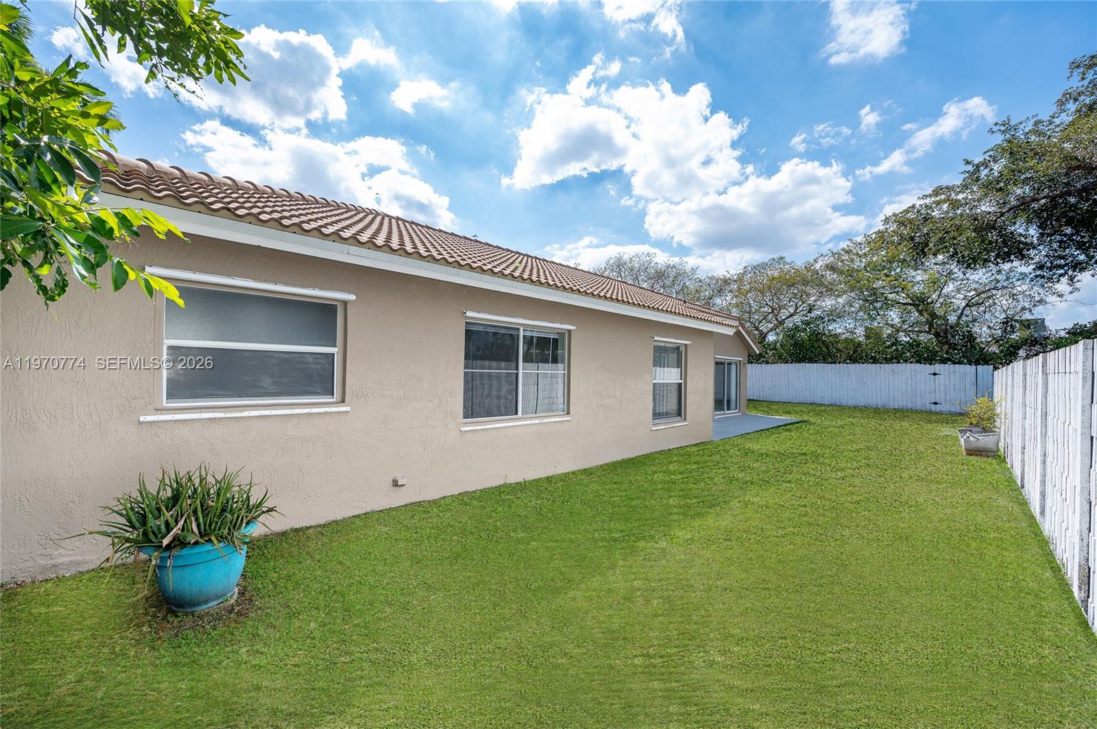 TANGLEWOOD TOWNHOMES - Residential