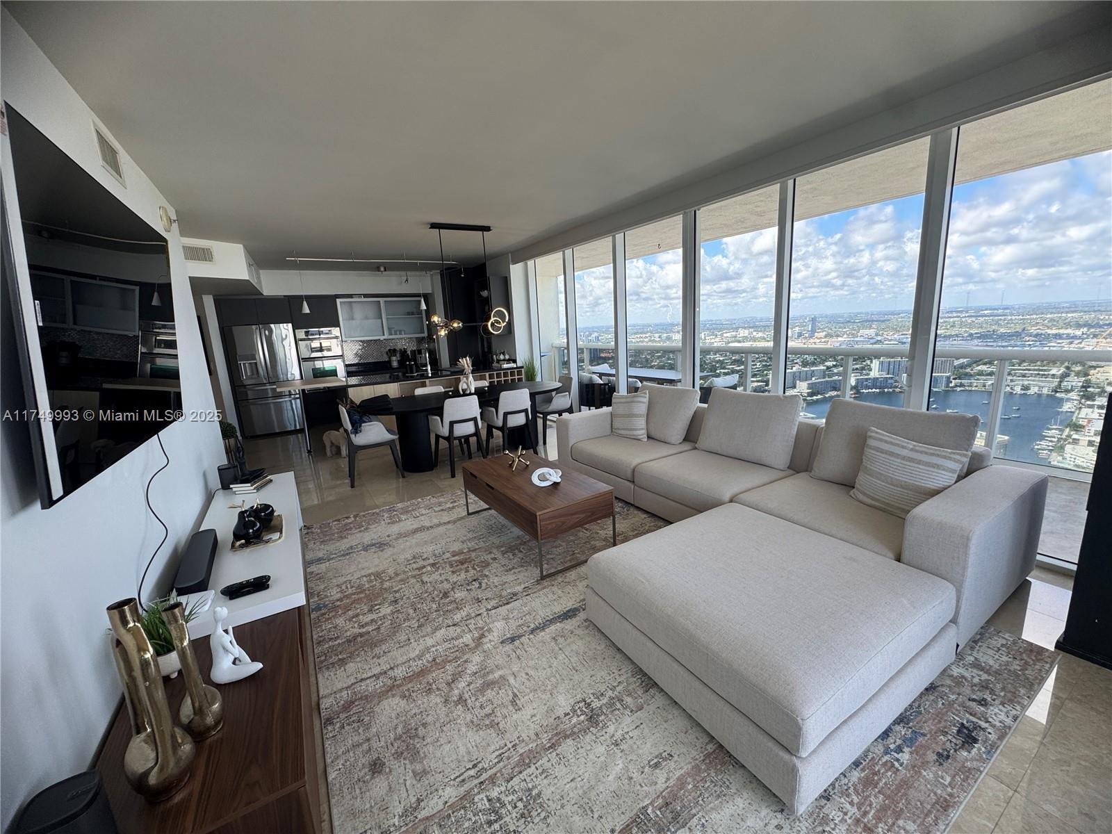1830 S Ocean Dr 5008, Hallandale Beach, Broward County, Florida - 2 Bedrooms  
2 Bathrooms - 