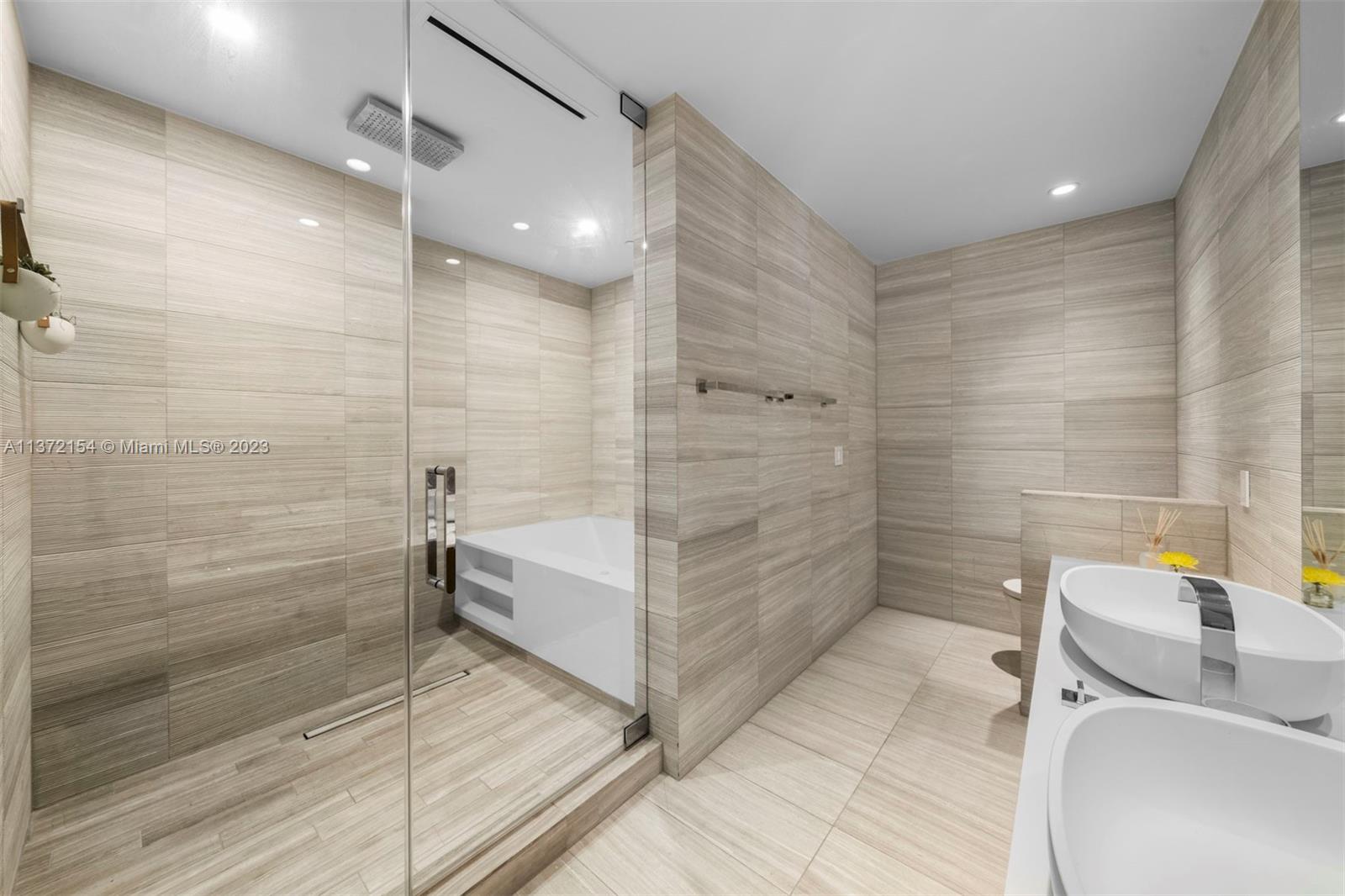 4701 NORTH MERIDIAN CONDO - Residential