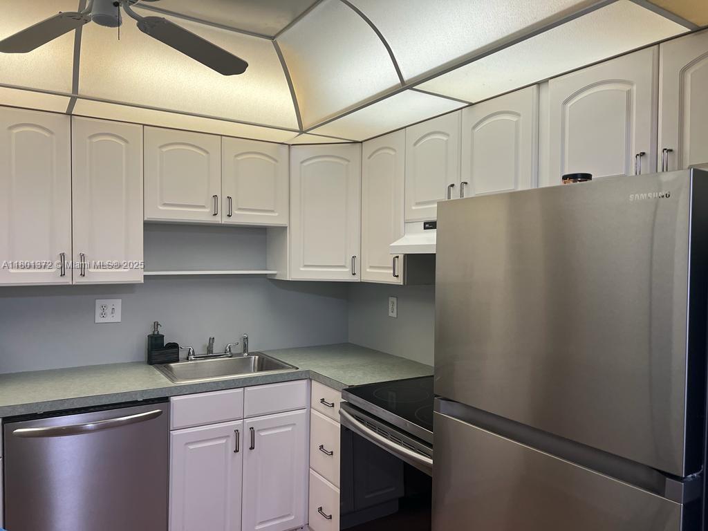 WATERGATE CONDOMINIUM NO - Residential