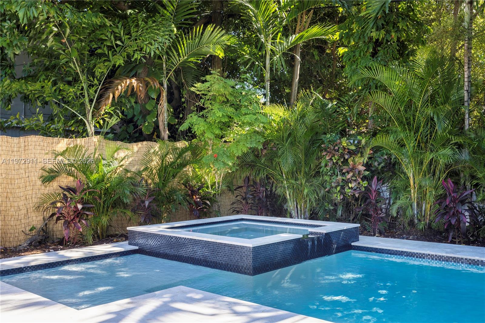 SOUTH SHENANDOAH - Residential Lease