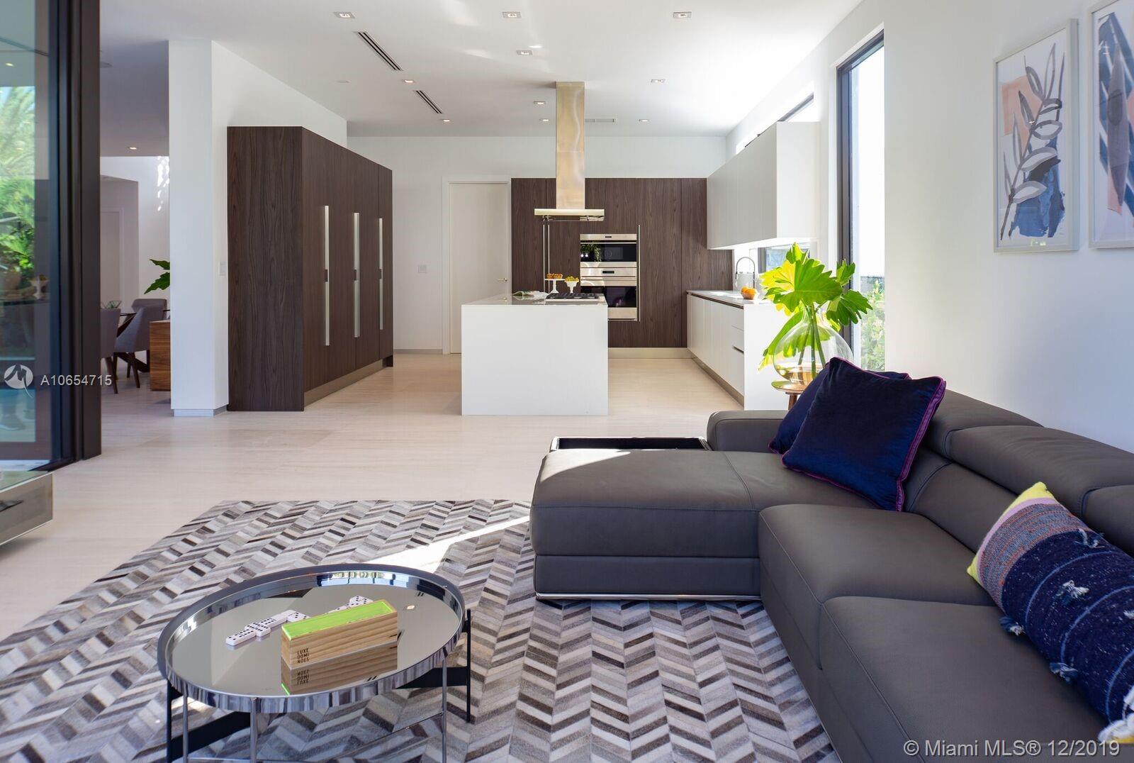 BAY HARBOR ISLAND - Residential