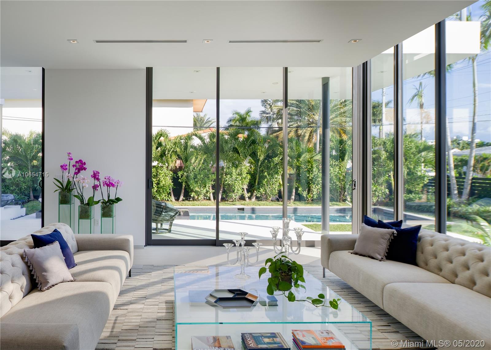 BAY HARBOR ISLAND - Residential