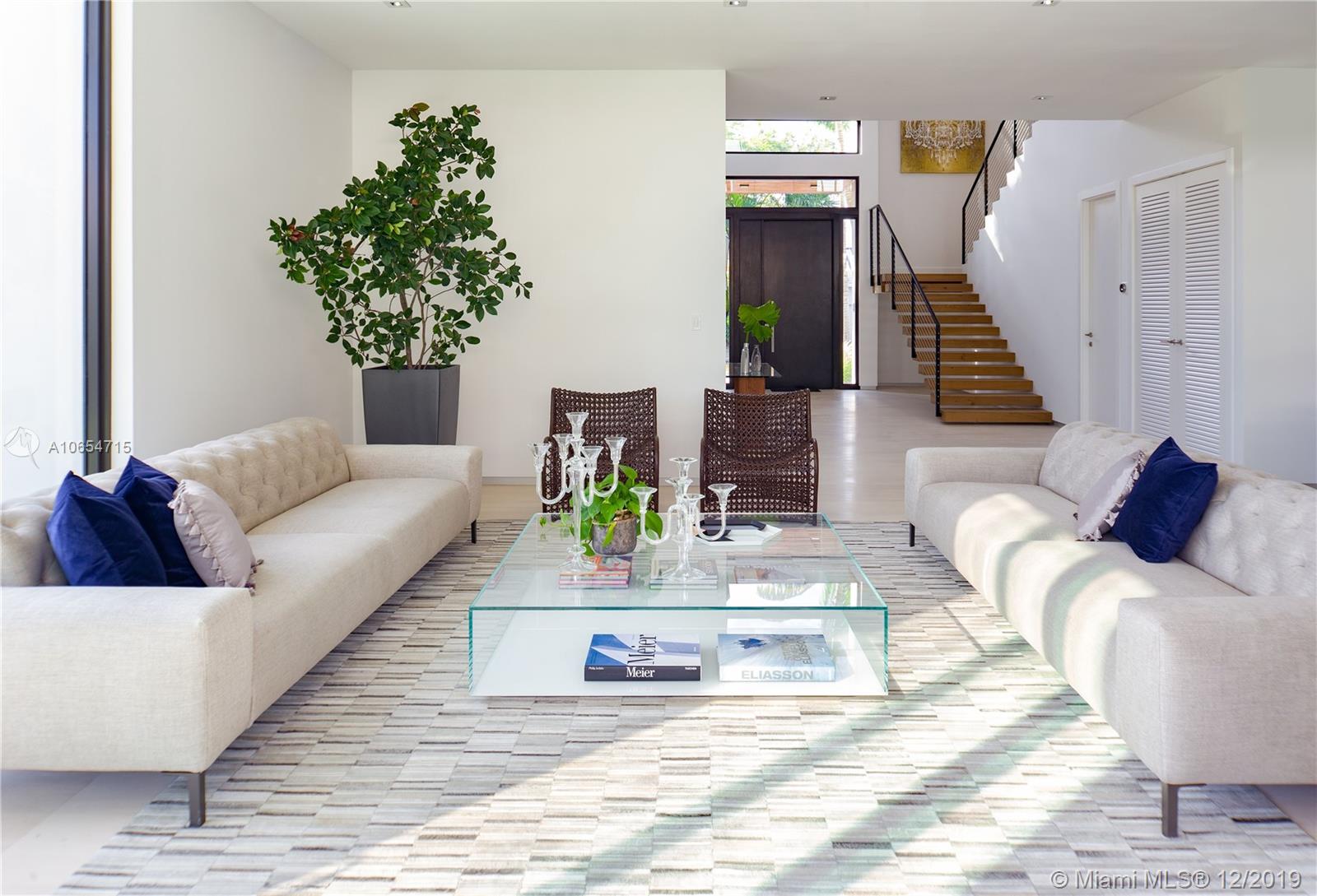 BAY HARBOR ISLAND - Residential