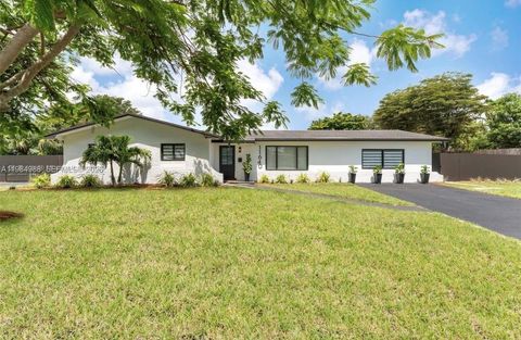 11640 SW 99th Ct Miami FL 33176