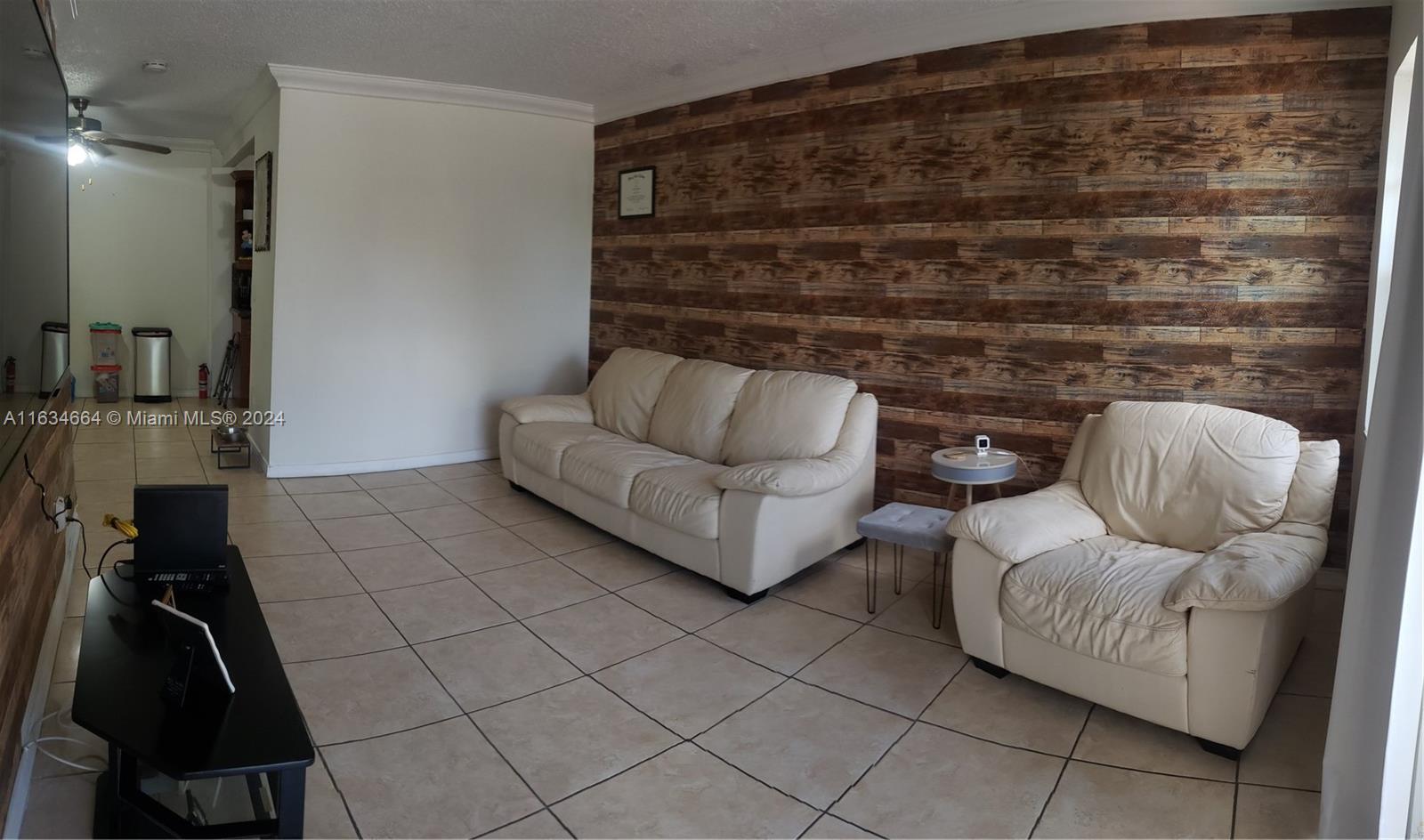SEGOVIA CONDO - Residential