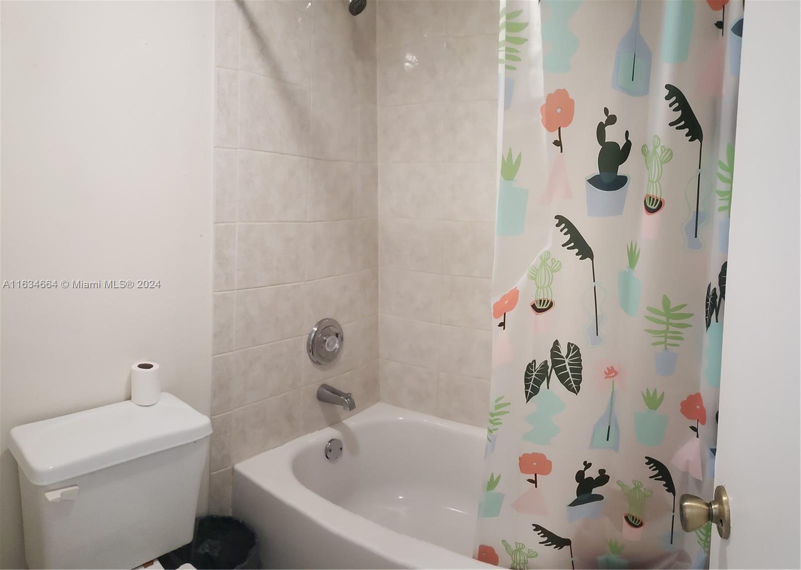 SEGOVIA CONDO - Residential
