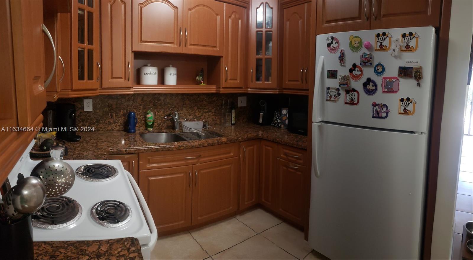 SEGOVIA CONDO - Residential