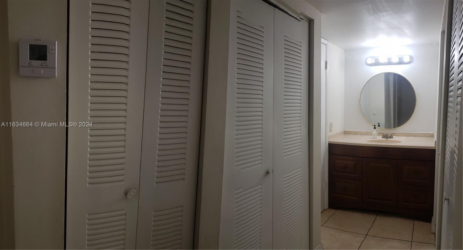 SEGOVIA CONDO - Residential