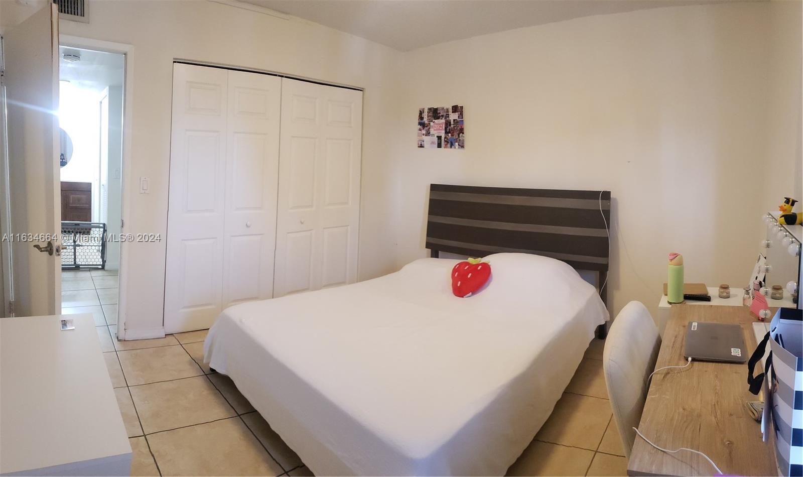 SEGOVIA CONDO - Residential
