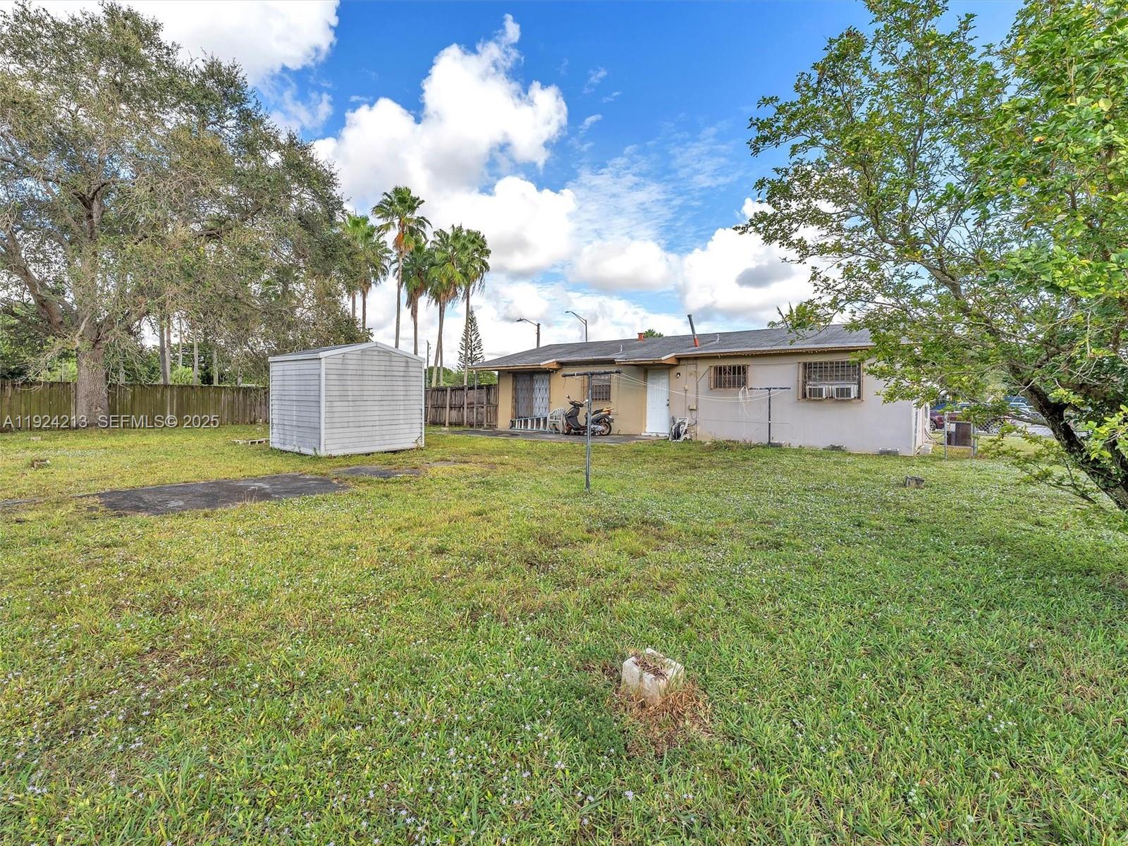 CAROL CITY 2ND ADDN - Residential