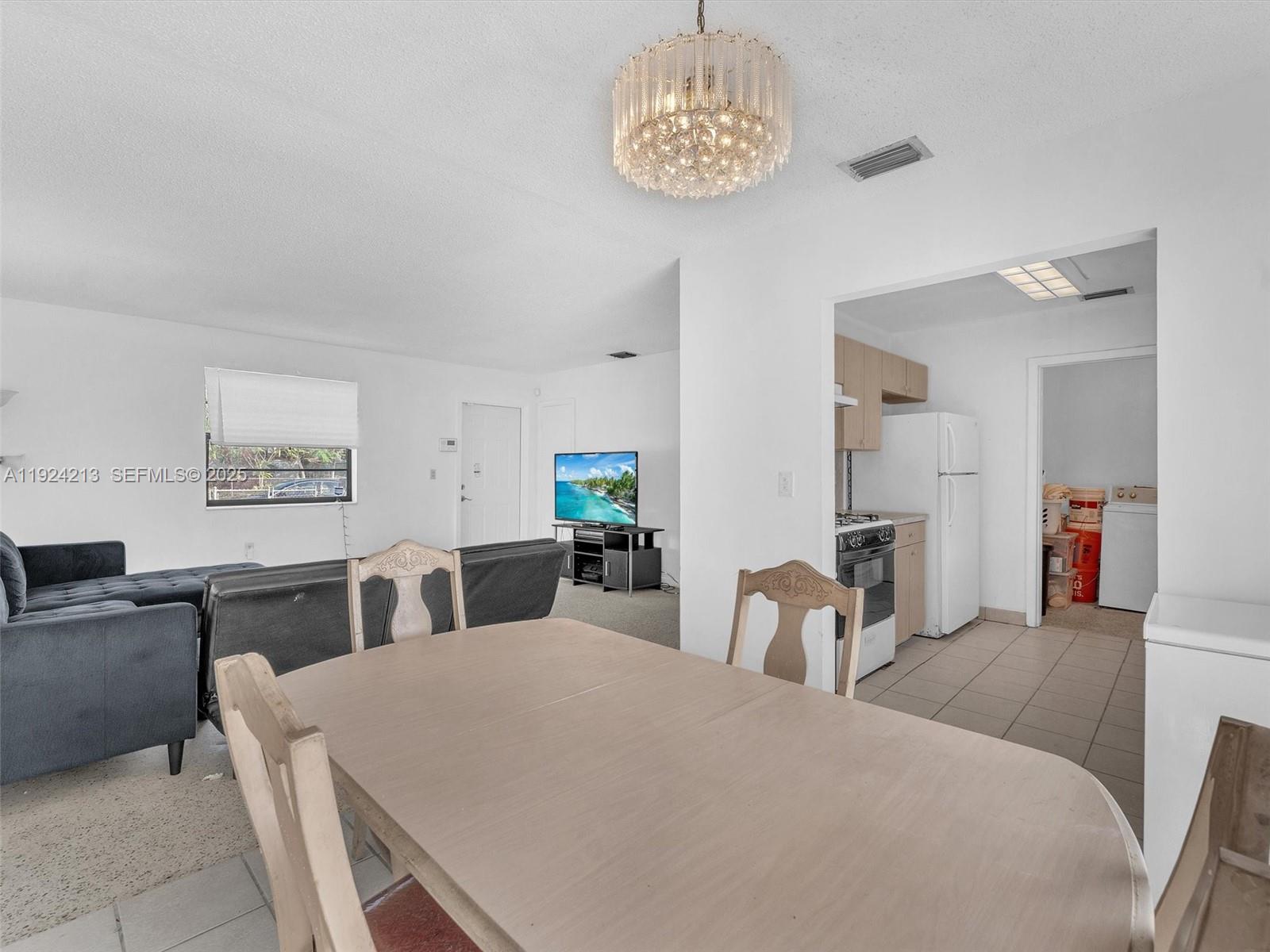 CAROL CITY 2ND ADDN - Residential