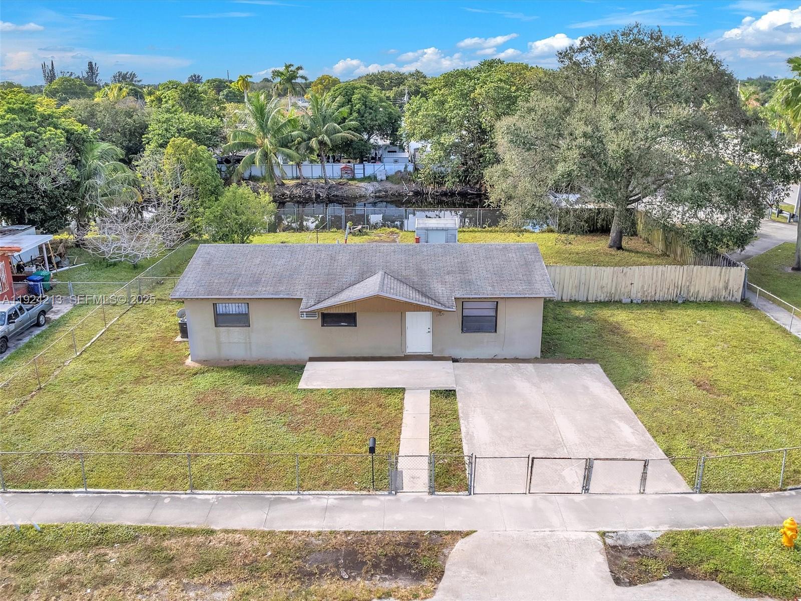 CAROL CITY 2ND ADDN - Residential