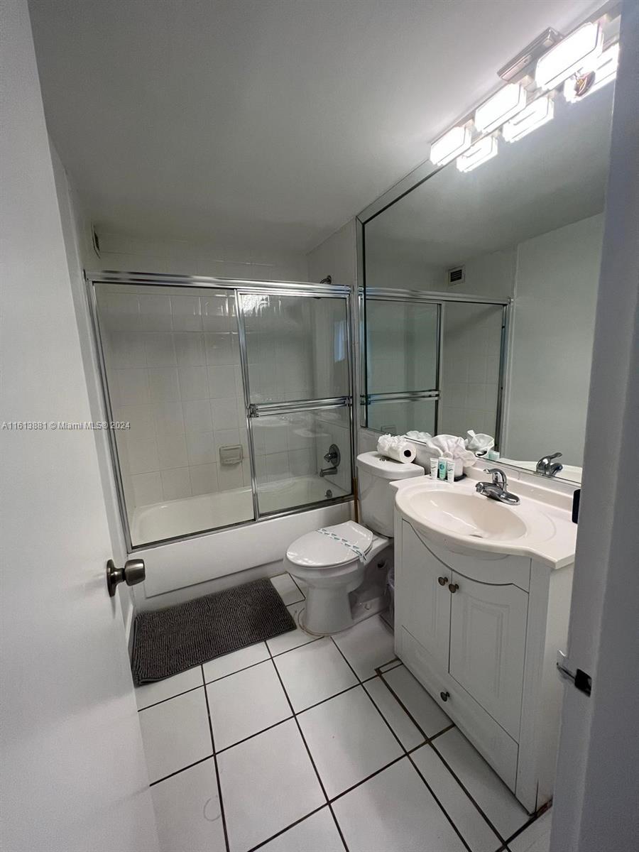 ALEXANDER TOWERS CONDO - Residential