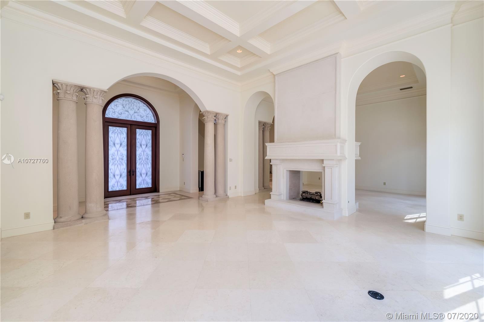 ISLAND ESTATES - Residential