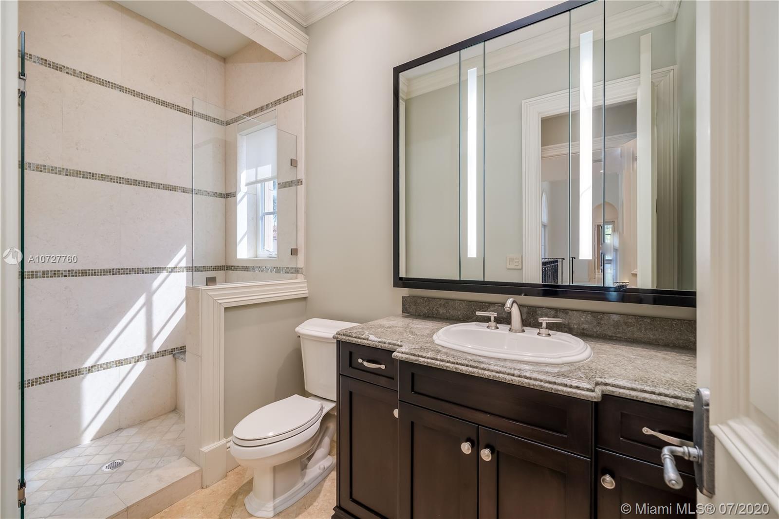 ISLAND ESTATES - Residential