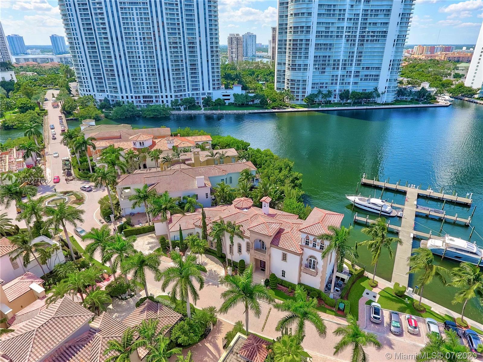 ISLAND ESTATES - Residential