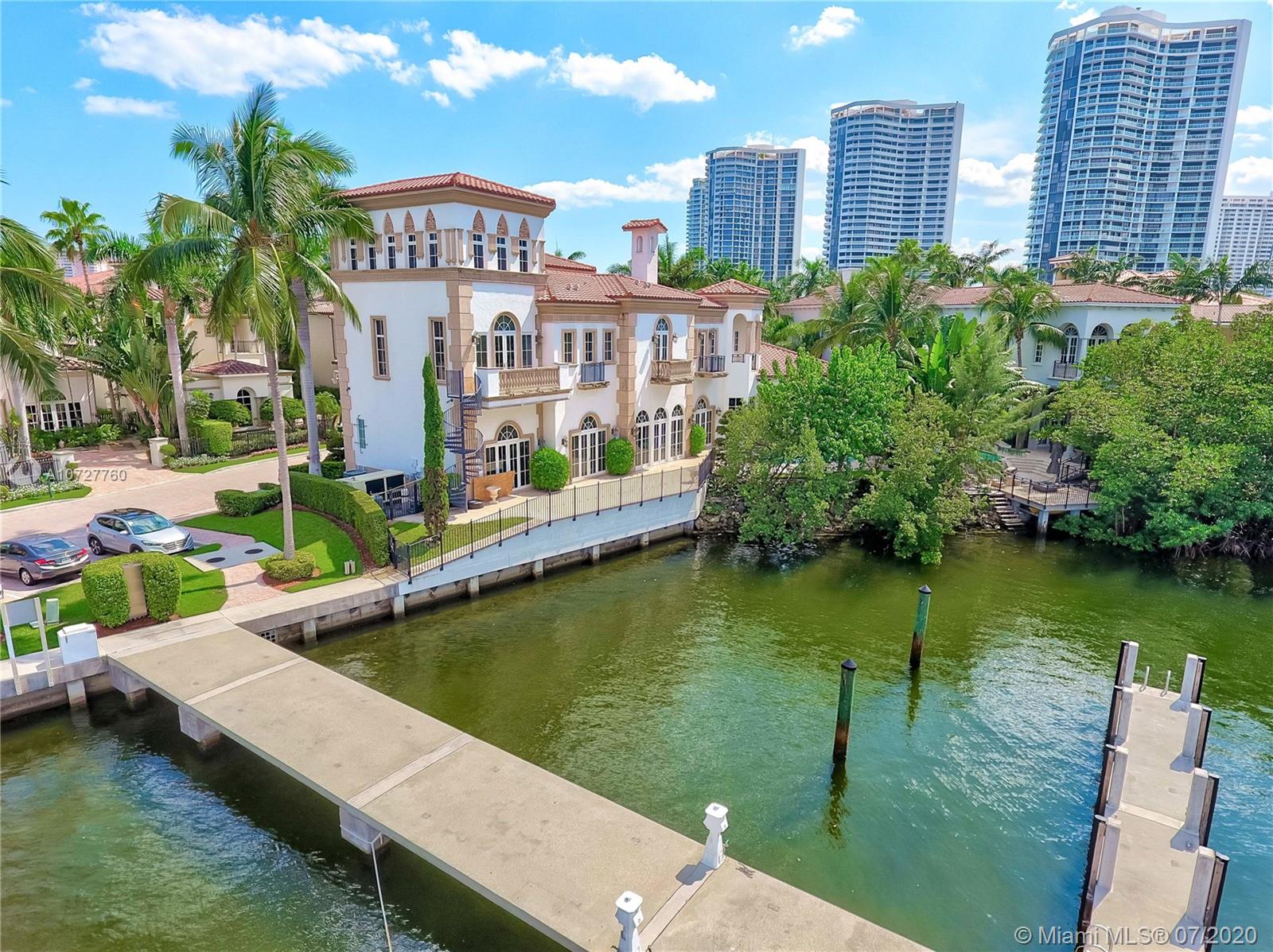 ISLAND ESTATES - Residential