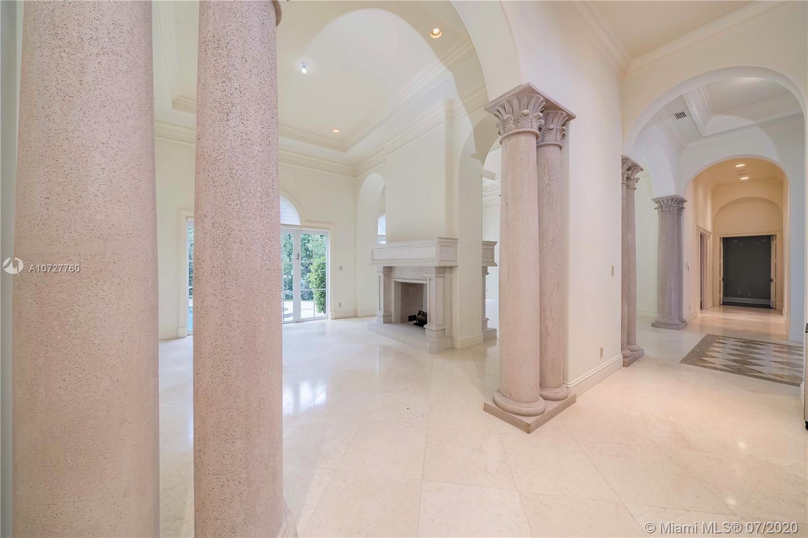 ISLAND ESTATES - Residential