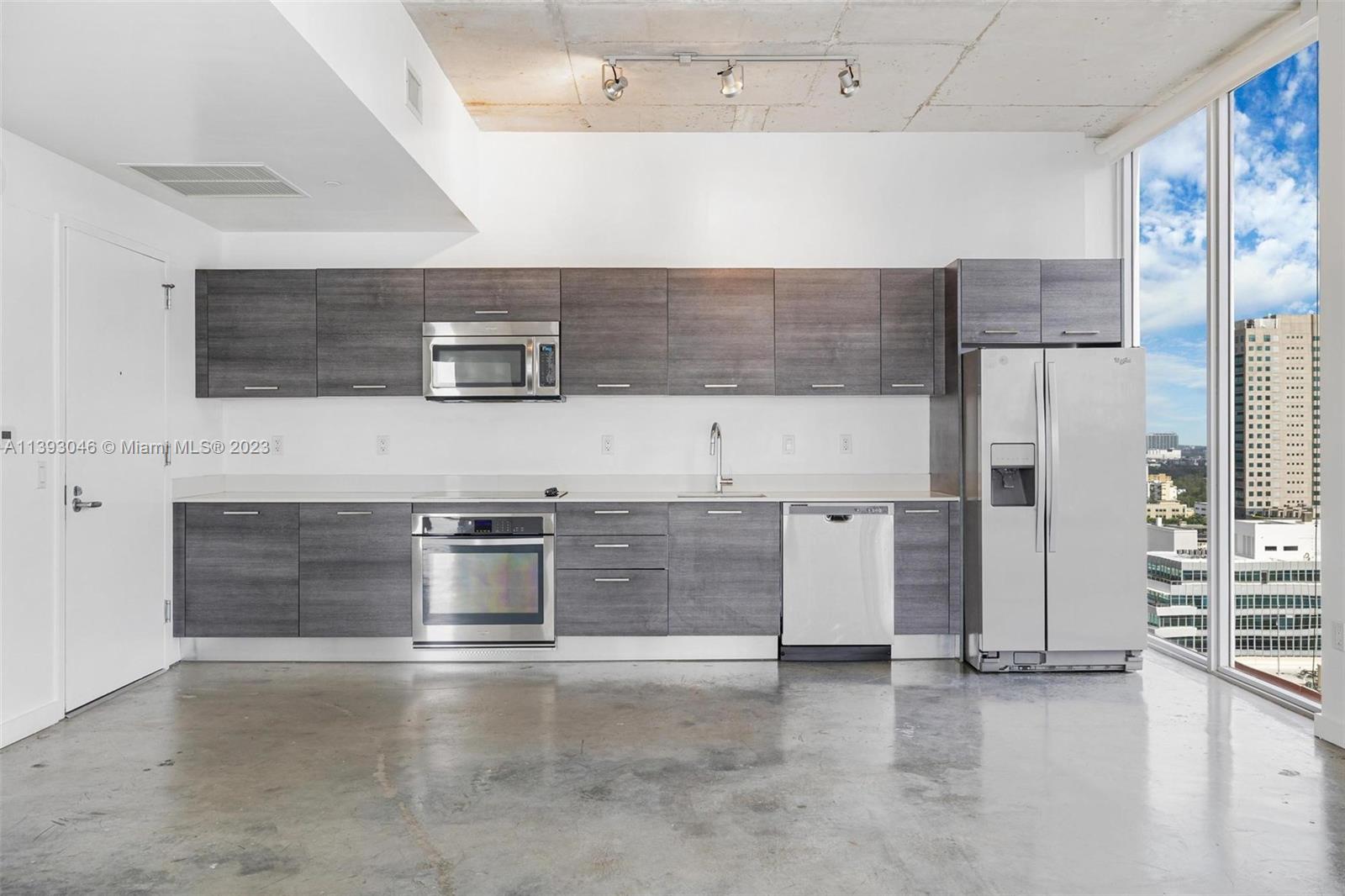 Property for Sale at Address Not Disclosed, Miami, Broward County, Florida - Bedrooms: 1 
Bathrooms: 1  - $455,000
