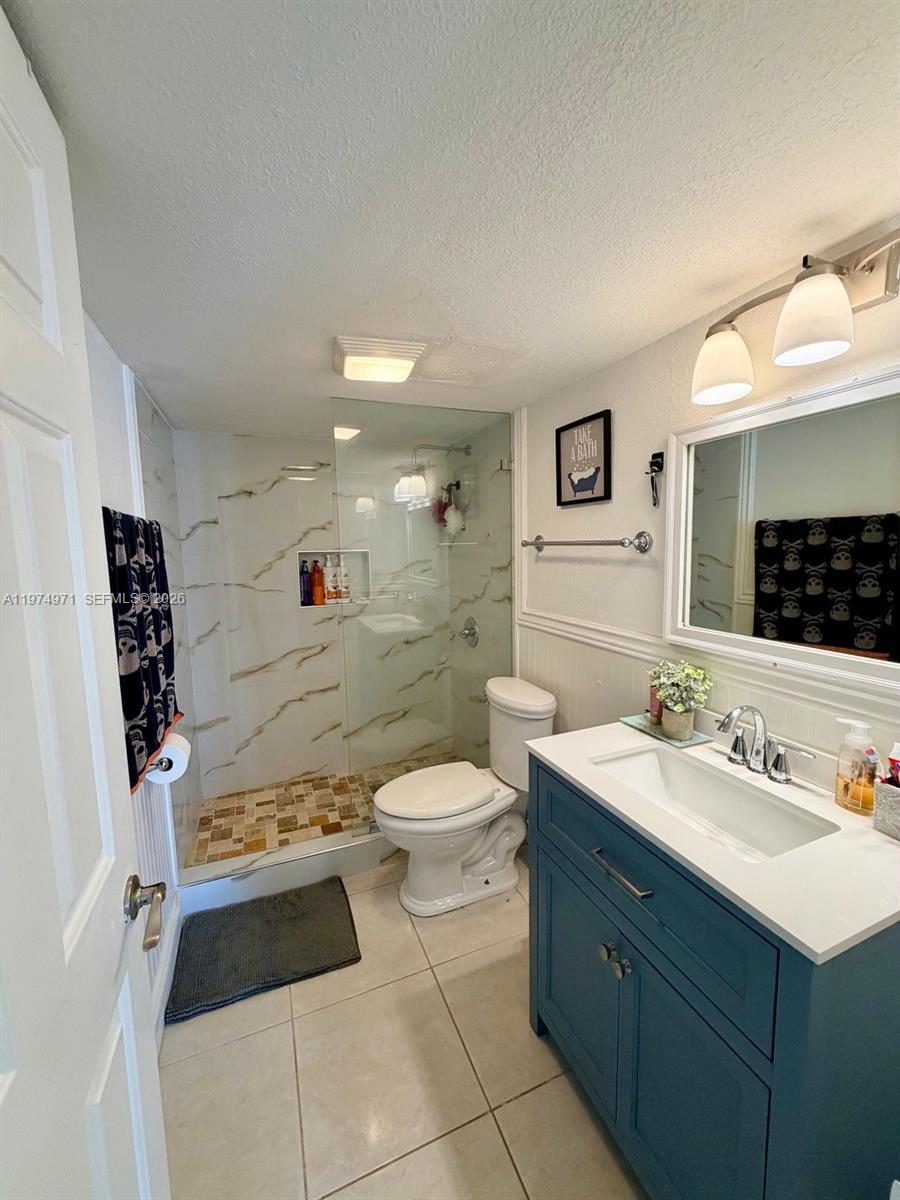 BLUE WATERS TR VILLAGE SE - Residential