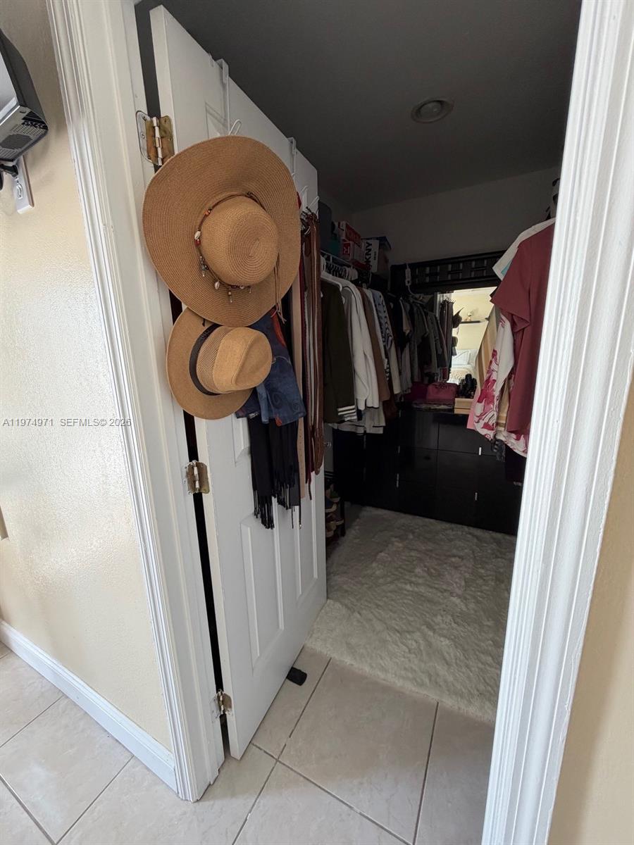 BLUE WATERS TR VILLAGE SE - Residential