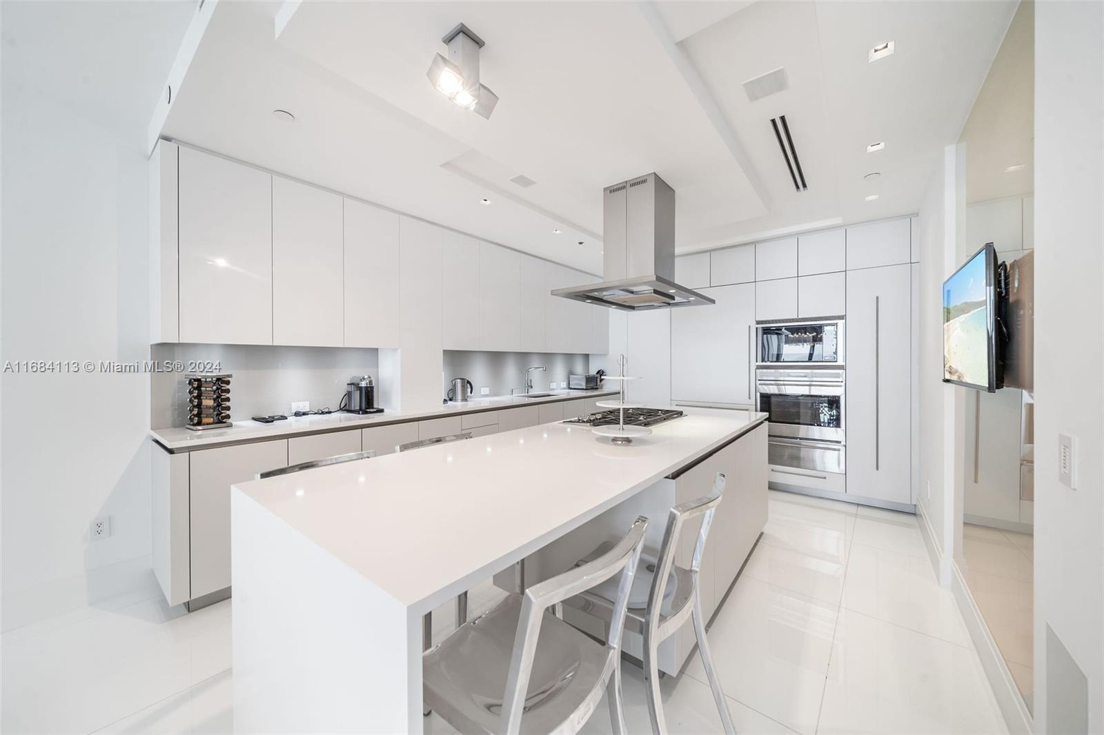 BAL HARBOUR NORTH SOUTH C - Residential