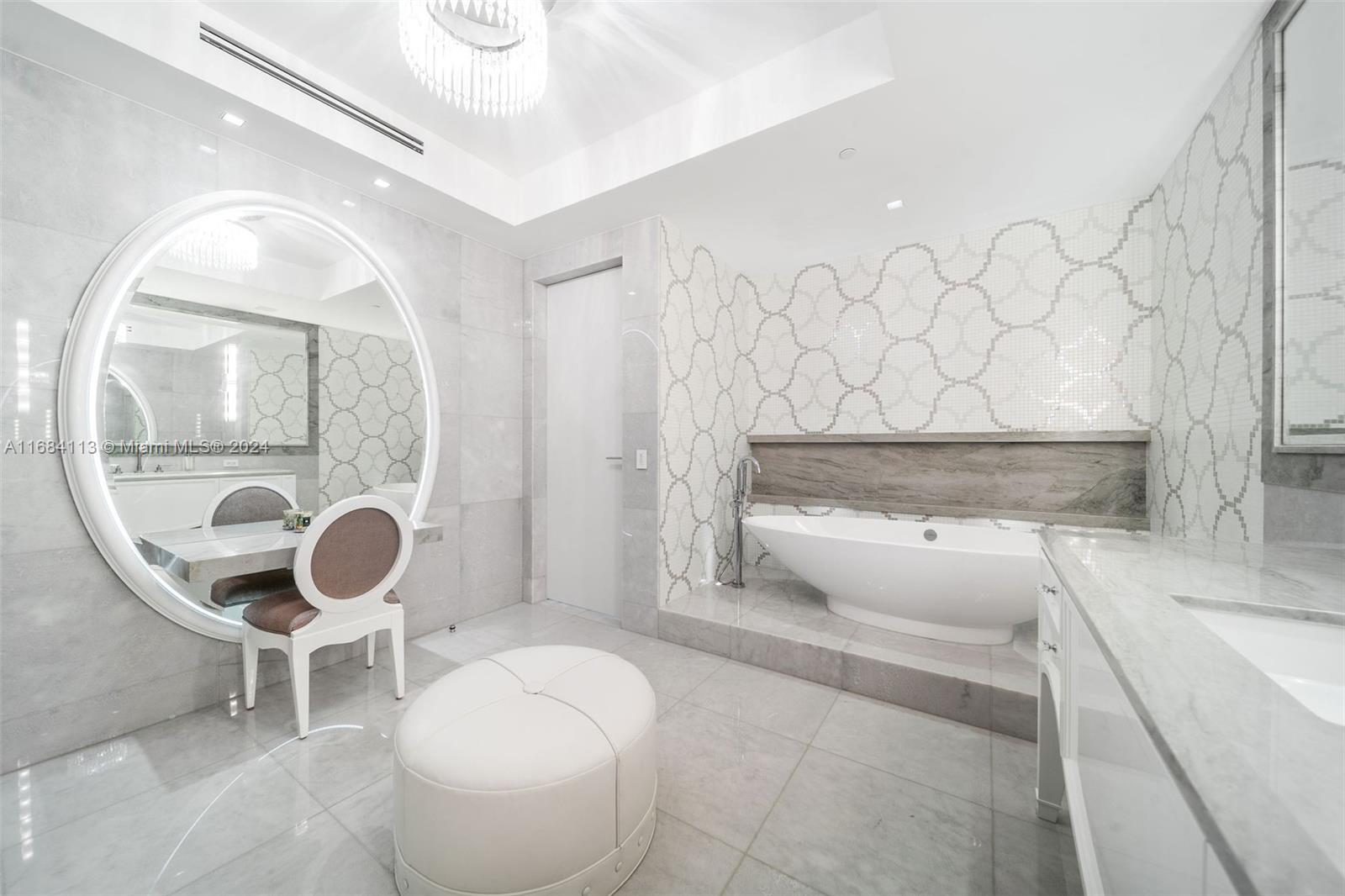 BAL HARBOUR NORTH SOUTH C - Residential