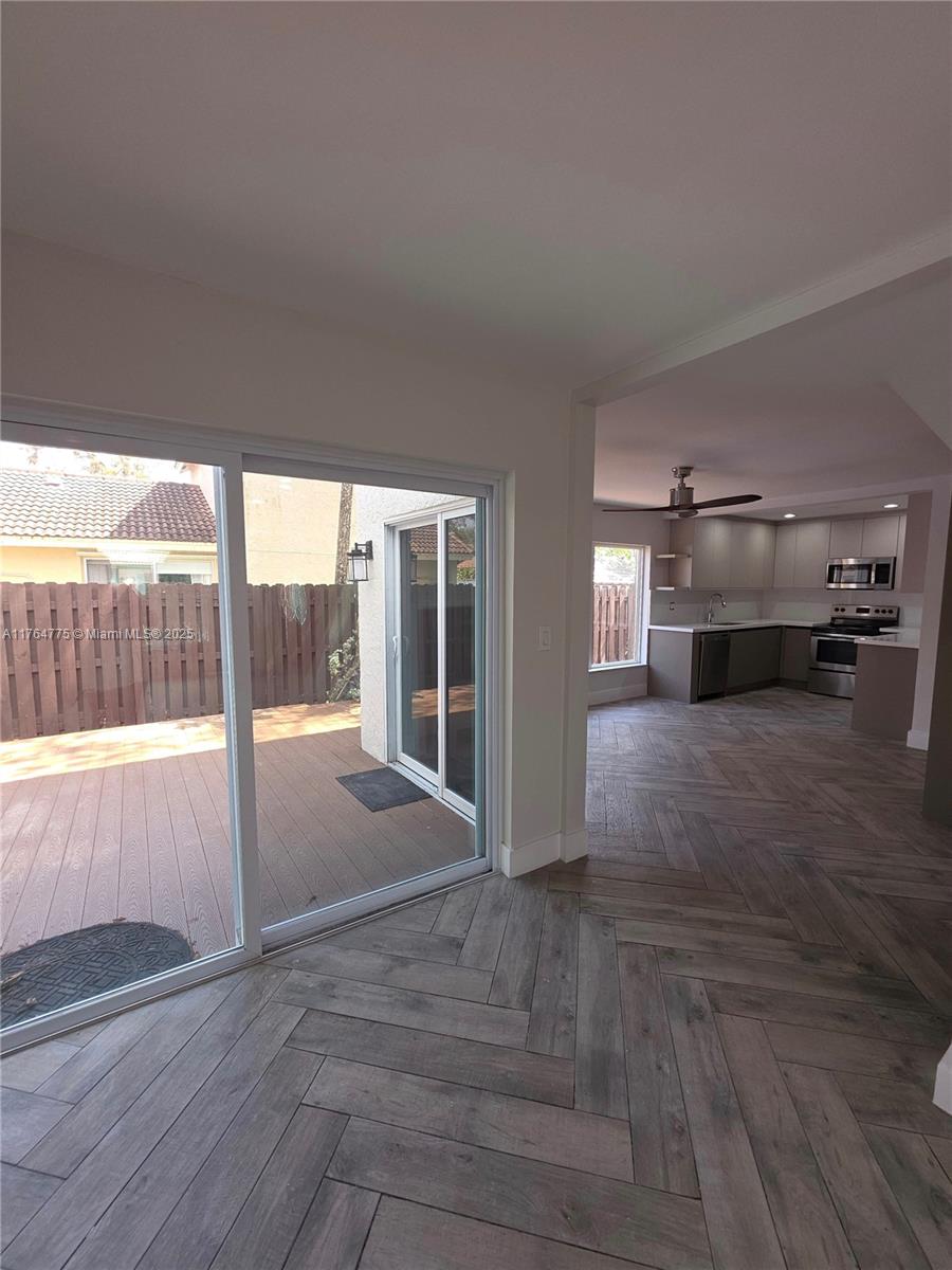 RAMBLEWOOD SOUTH - Residential
