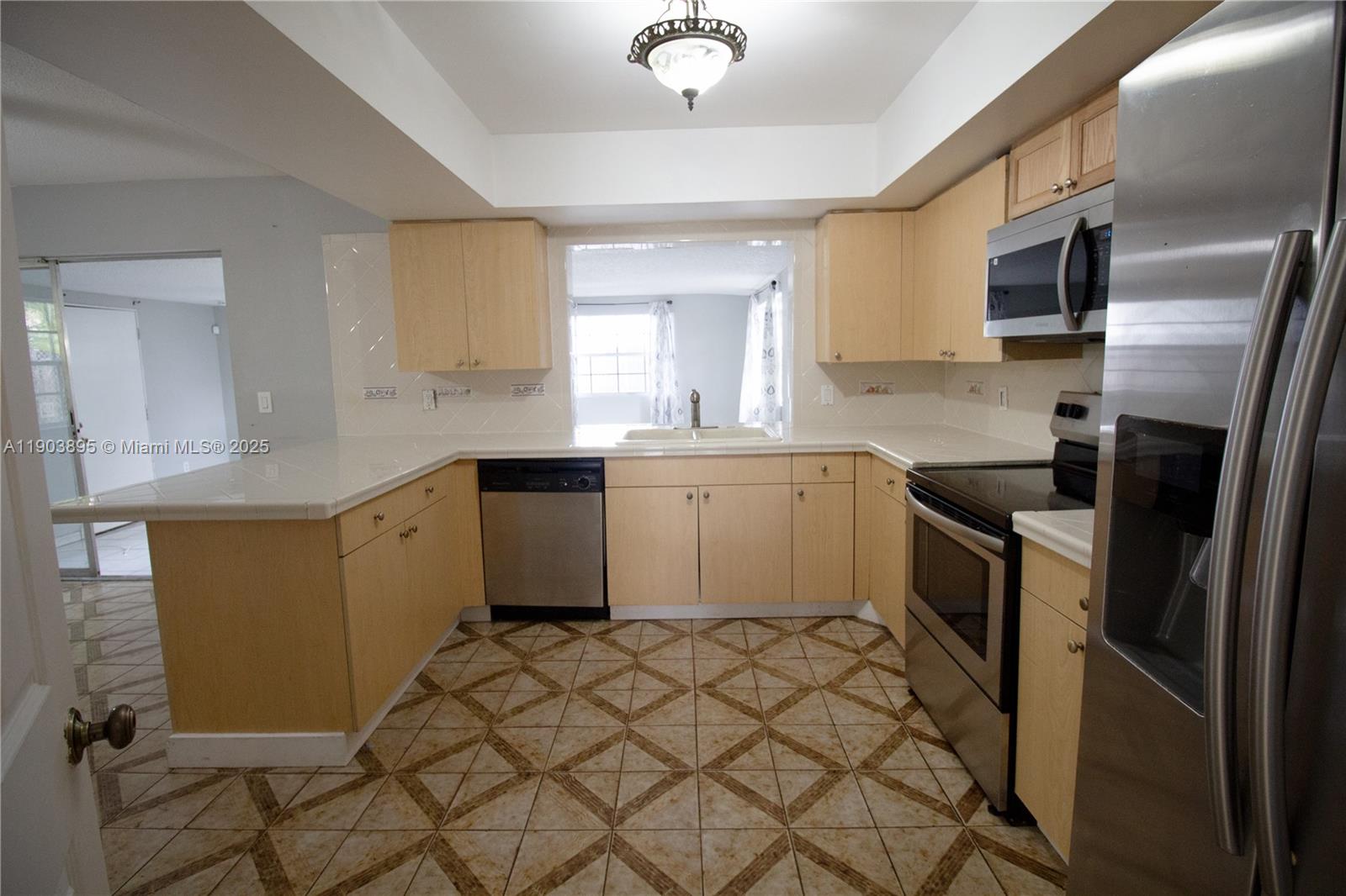 KIMBERLY FOREST SEC 2 - Residential Lease