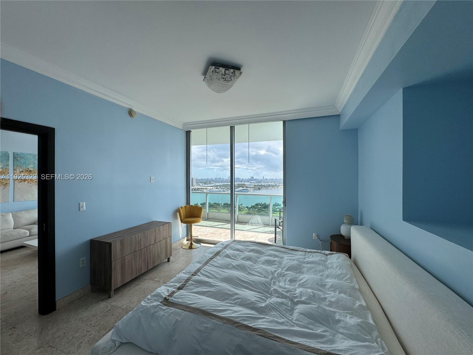 900 BISCAYNE BAY CONDO - Residential Lease
