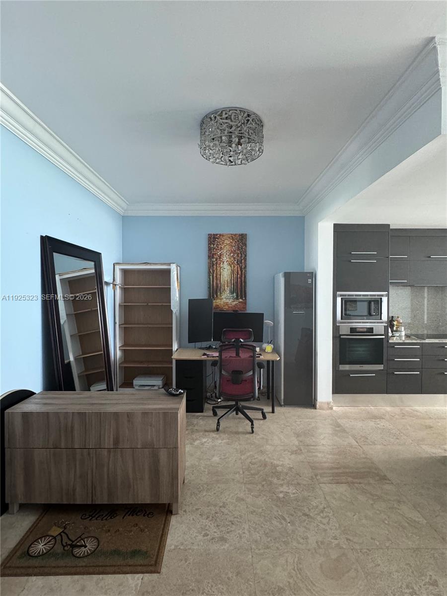 900 BISCAYNE BAY CONDO - Residential Lease