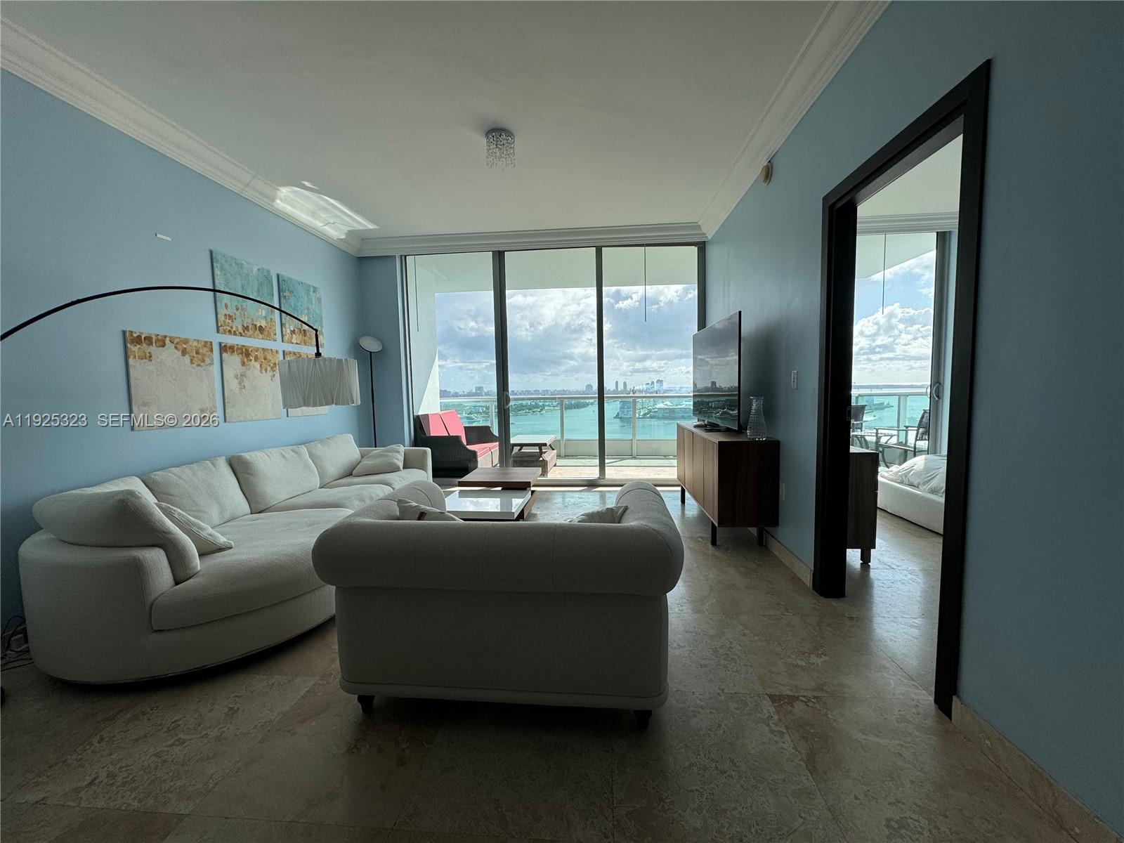 900 BISCAYNE BAY CONDO - Residential Lease