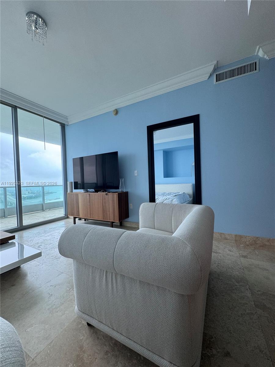 900 BISCAYNE BAY CONDO - Residential Lease