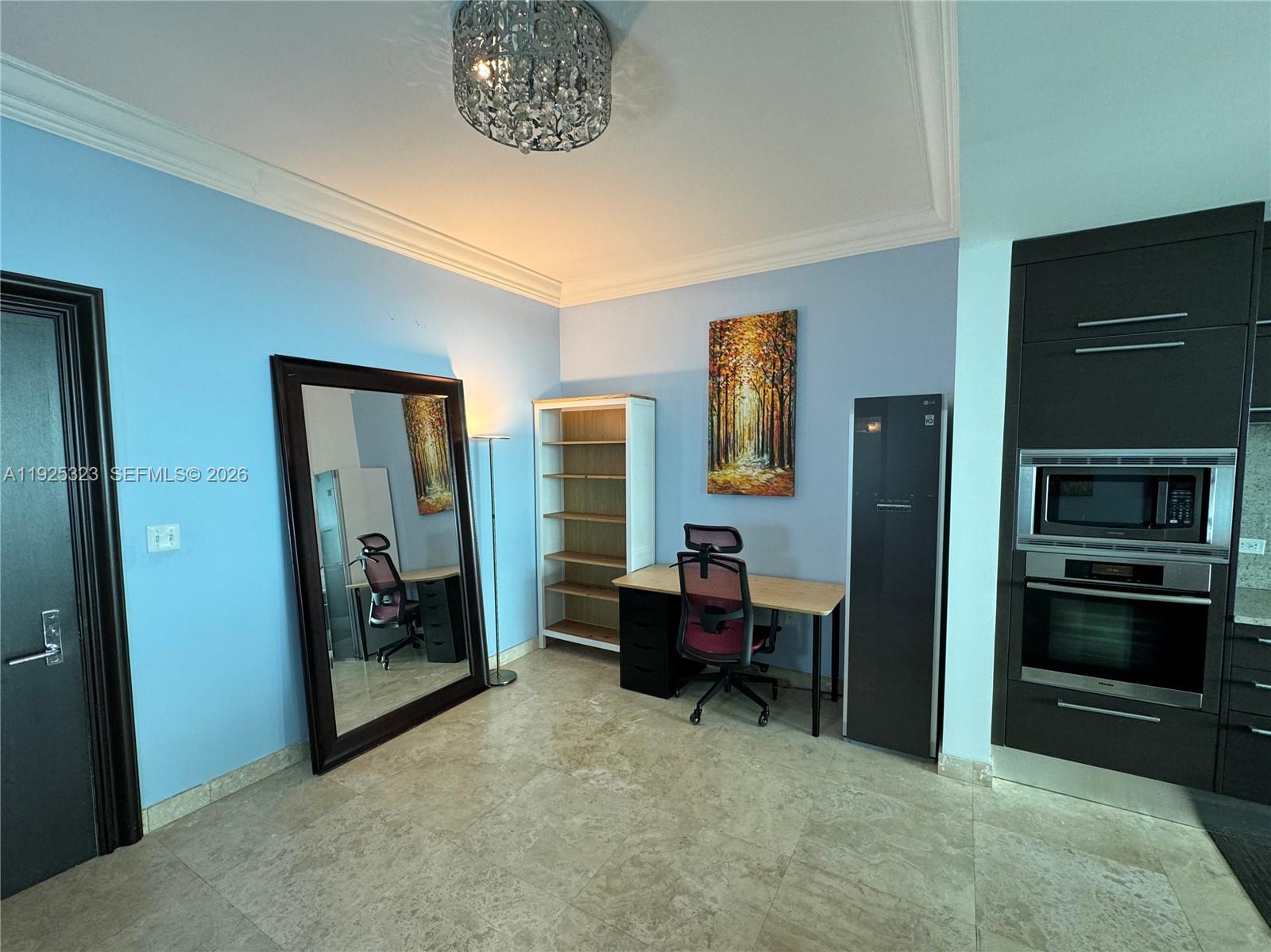 900 BISCAYNE BAY CONDO - Residential Lease