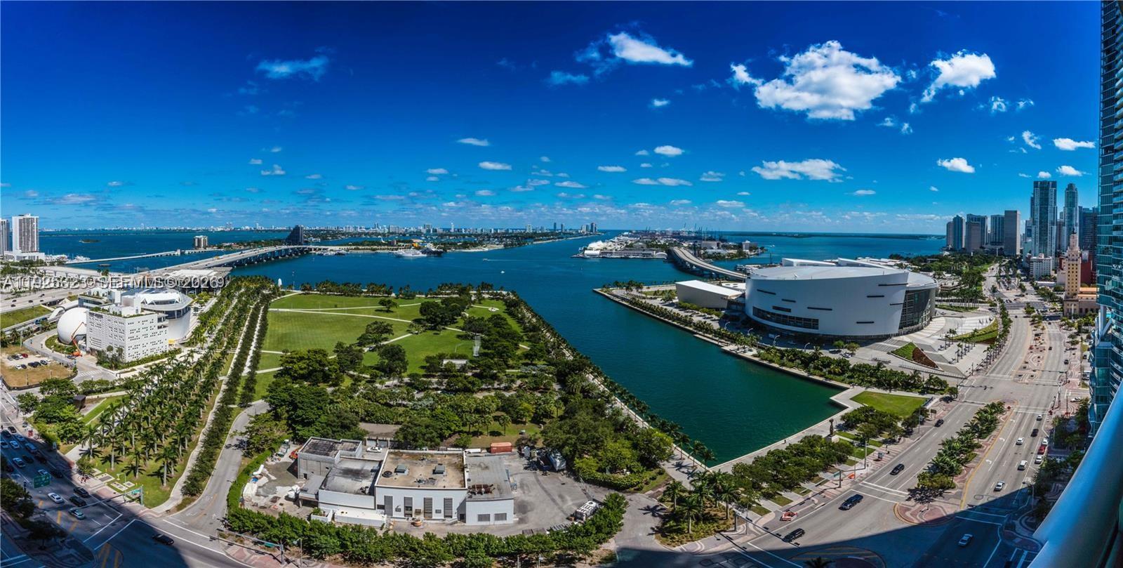 900 BISCAYNE BAY CONDO - Residential Lease