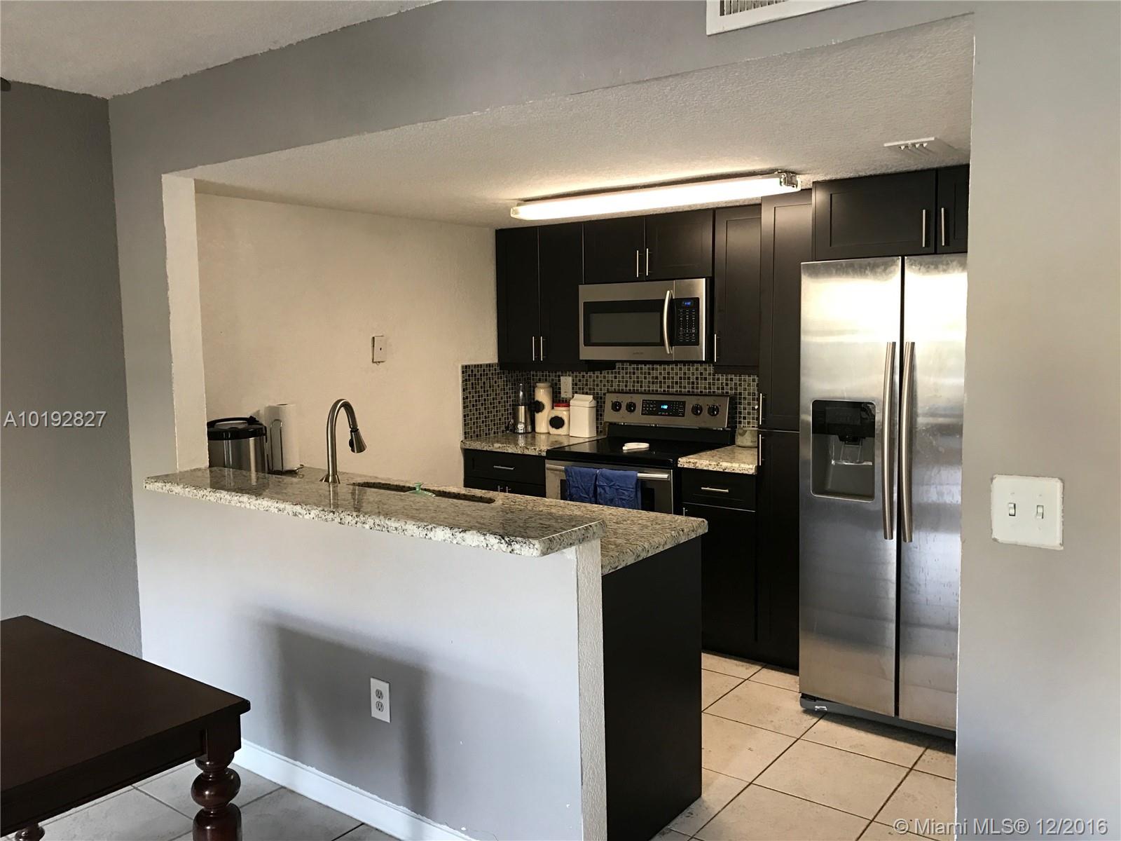 Gables II Twnhms Condo - Residential Lease